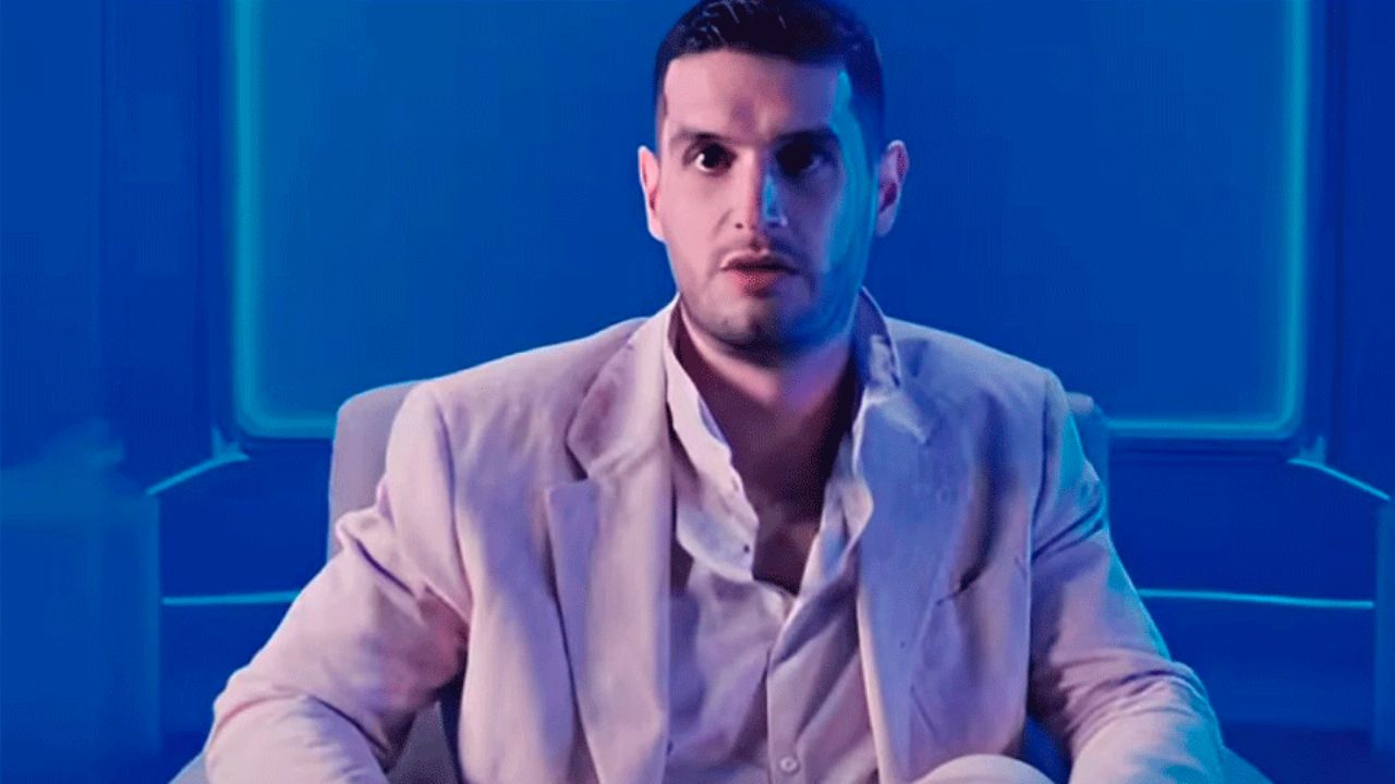 Tras confirmar separación y retirarse de los escenarios, Adrián Marcelo revelaría infidelidad de Karina