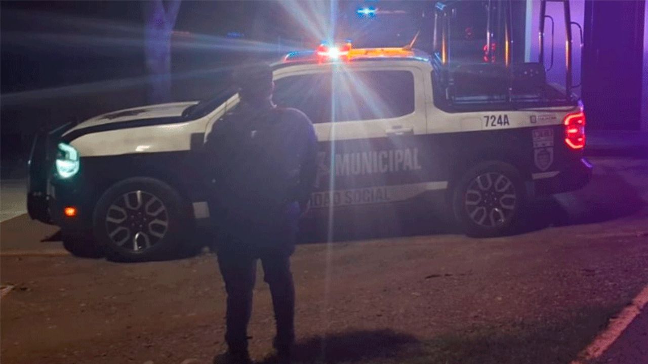 Guardia de seguridad fallece aplastado por portón en Culiacán; compañero resulta herido