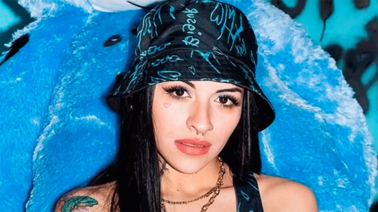 Cazzu habla del regaño de Maluma a madre que llevó bebé a su show y señala el privilegio