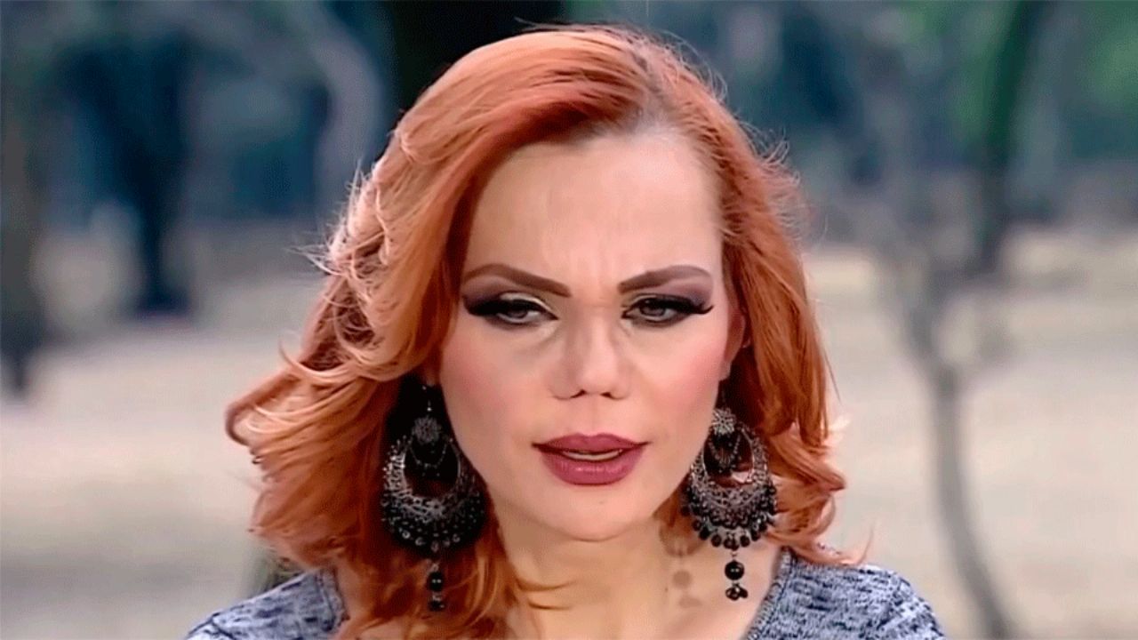 Carmen Campuzano le contesta a Kenia OS: “A esa edad una cree que se come el mundo”