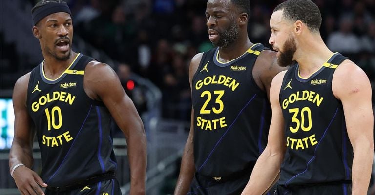 Warriors lideran a las franquicias más valiosas en la NBA