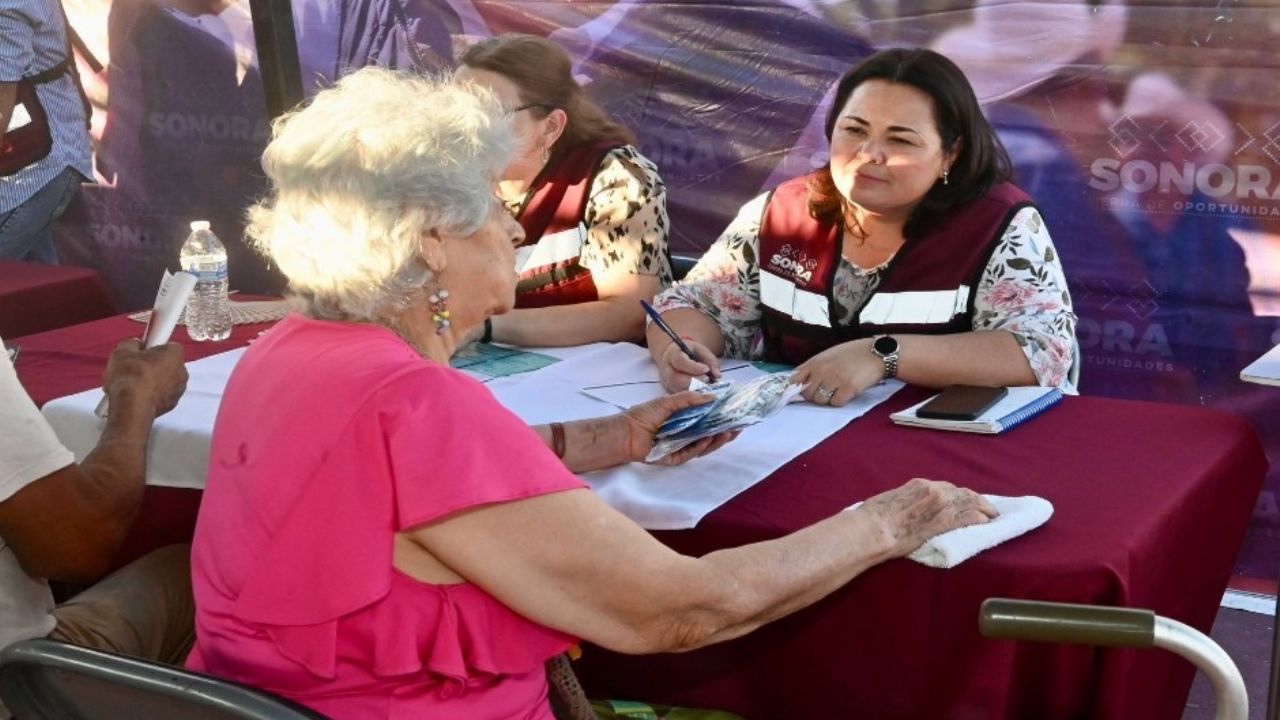Lleva ‘Sonora Atiende’ trámites y servicios gratuitos a Las Amapolas en Hermosillo