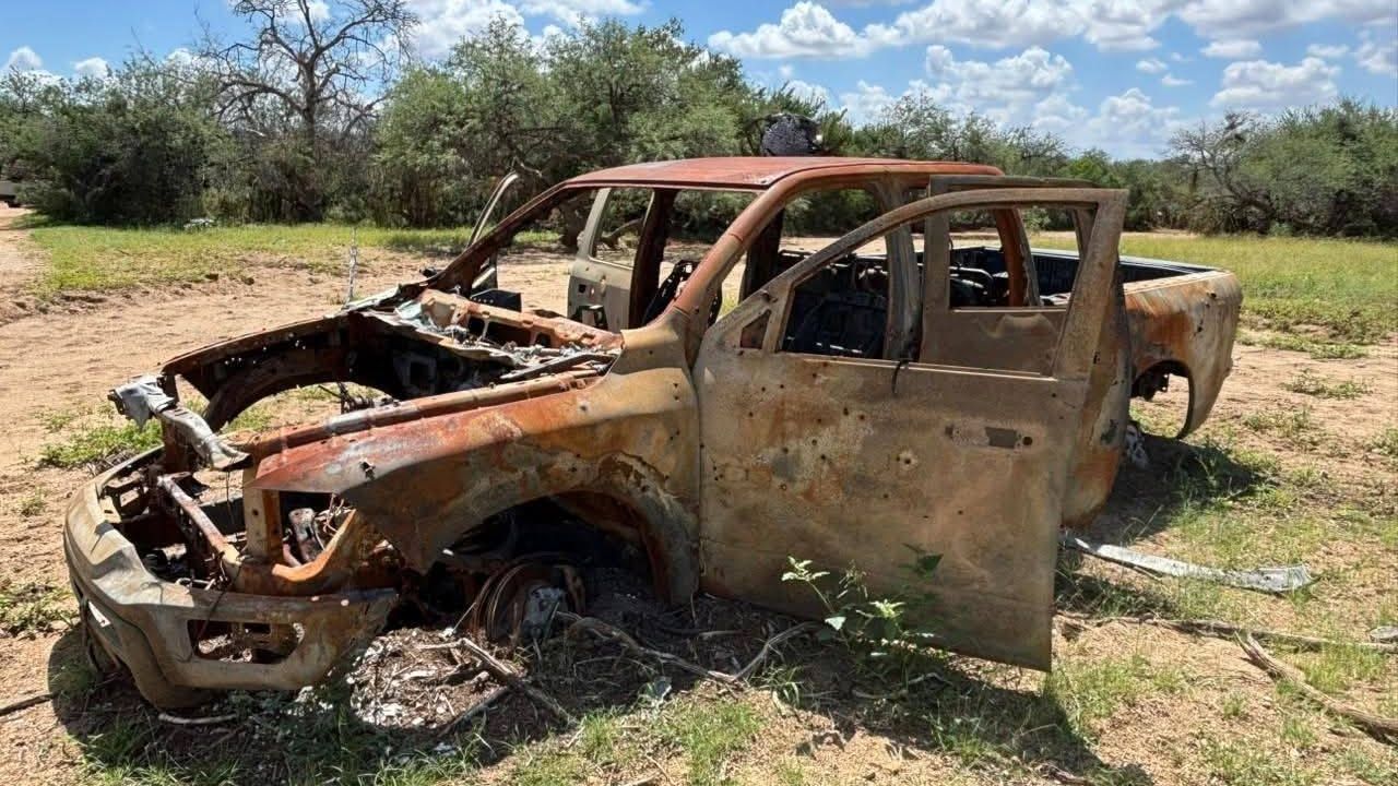 Violencia, sin control: Hallan vehículos y cuerpos calcinados en la sierra de Sonora