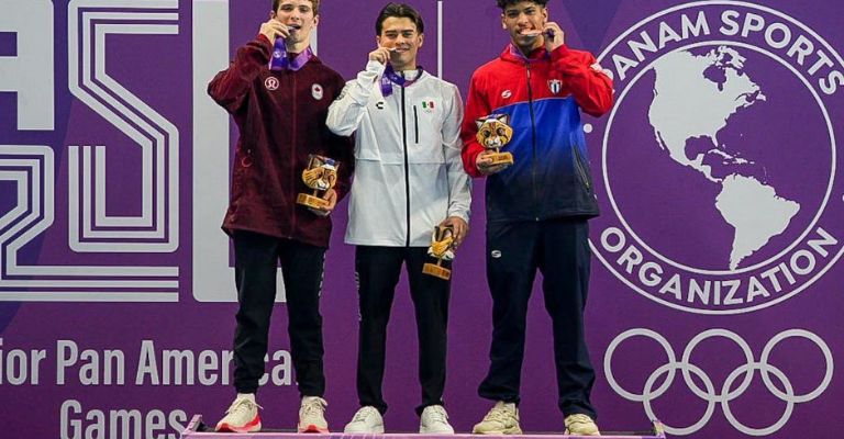 Zamudio encabezó el podio en la plataforma de 10 metros