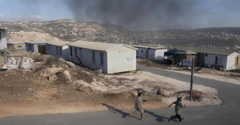 ONU pide a Israel detener construcciones en asentamientos