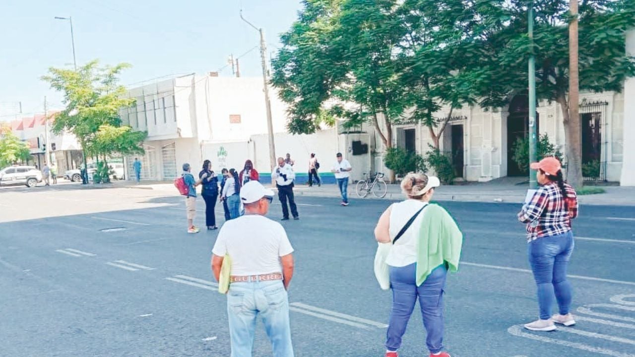Para exigir apoyos: Madres buscadoras del país bloquean calles en Hermosillo