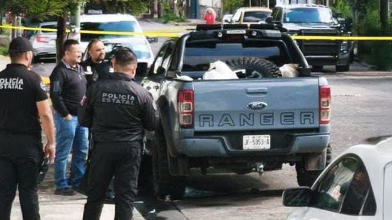 Tragedia en Guadalajara: Localizan a familia muerta dentro de vehículo; dos son menores