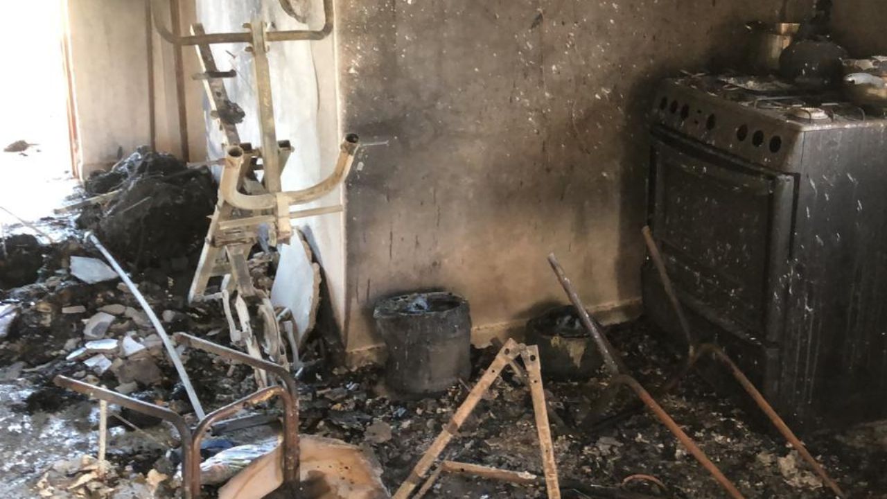 Ciudad Obregón: Incendio consume casa en colonia Ejidal; familia pide apoyo para reconstruir su vida