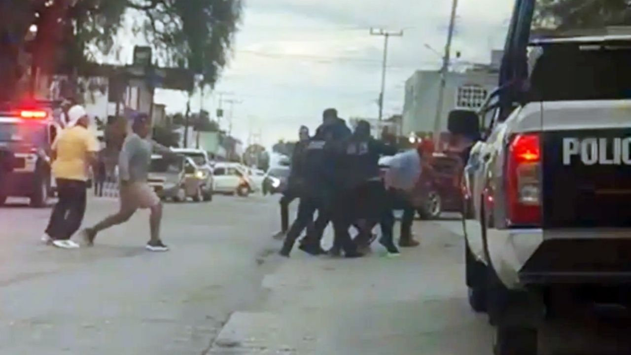 Pelea entre civiles y policías desata balacera en Hidalgo; hay 3 heridos y 3 detenidos