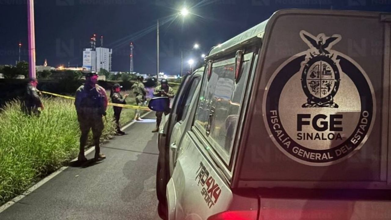 Abandonan cuerpo de un asesinado a balazos junto a presunto narcomensaje en Culiacán