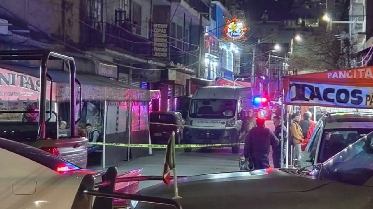 Masacre en Edomex: Asesinan a balazos a tres personas frente a restaurante de mariscos