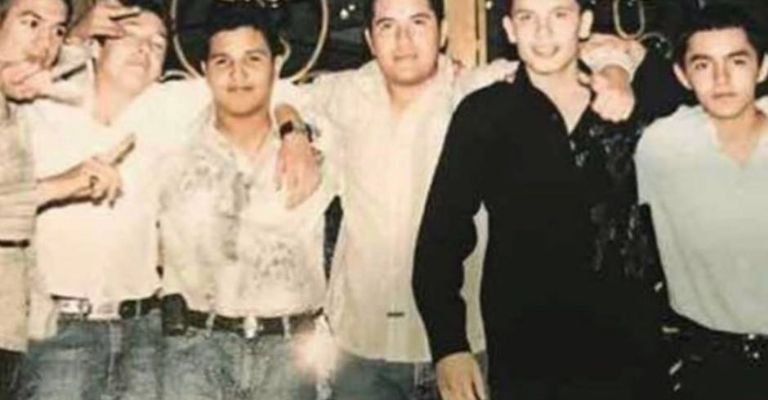 Omar Chávez junto a 'El Chiquillo Mafia' y Serafín Zambada