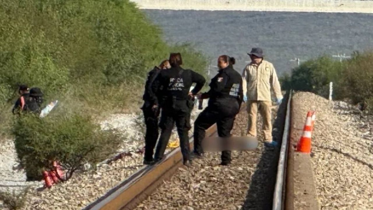 Hombre sufre trágico final en Nuevo León; cae de un tren y fallece luego de ser mutilado
