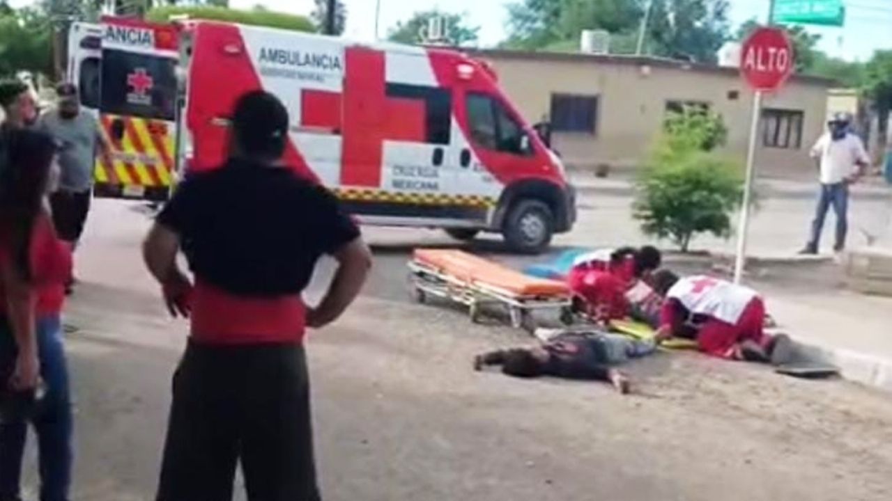 Chocan dos motocicletas al sur de Sonora; reportan tres heridos, dos de ellos de gravedad