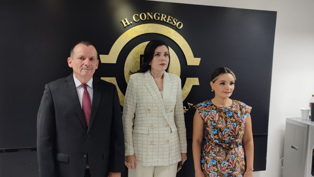 Magistrado del Supremo Tribunal de Justicia en Sonora, Eduardo Sánchez, promete transparencia y comunicación