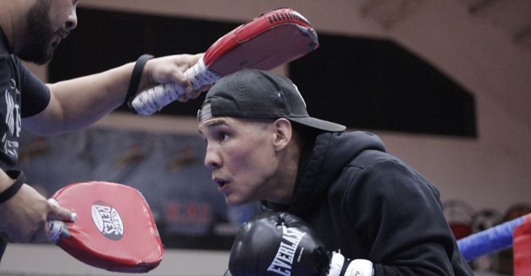 Oscar Valdez se muestra ante su gente: El doble campeón del mundo realiza entrenamiento público