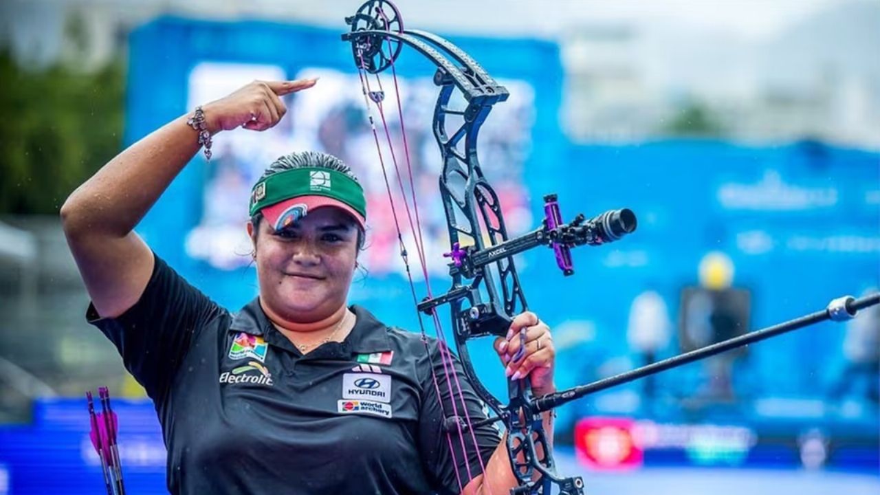 Andrea Becerra se consagra Campeona Mundial en Tiro con Arco; es la primer mexicana en lograrlo