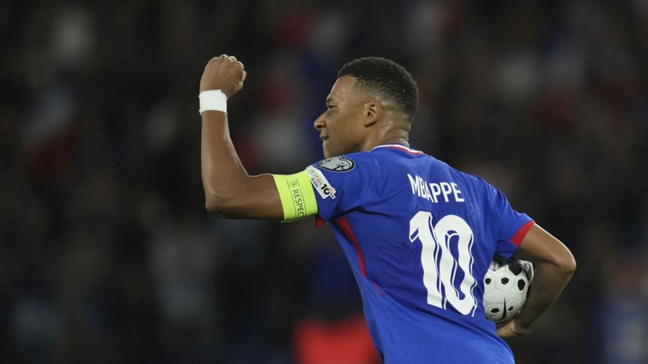 Mbappé y Cristiano lideran las victorias de sus equipos en eliminatorias