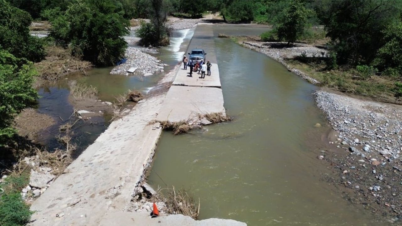 FOTOS: Colapso del vado ‘San Bernardo’ deja incomunicadas a rancherías de Álamos