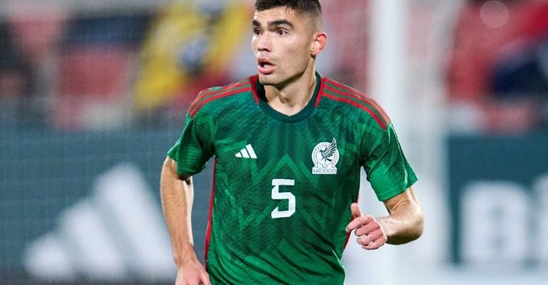 El sonorense es titular indiscutible con el Tri