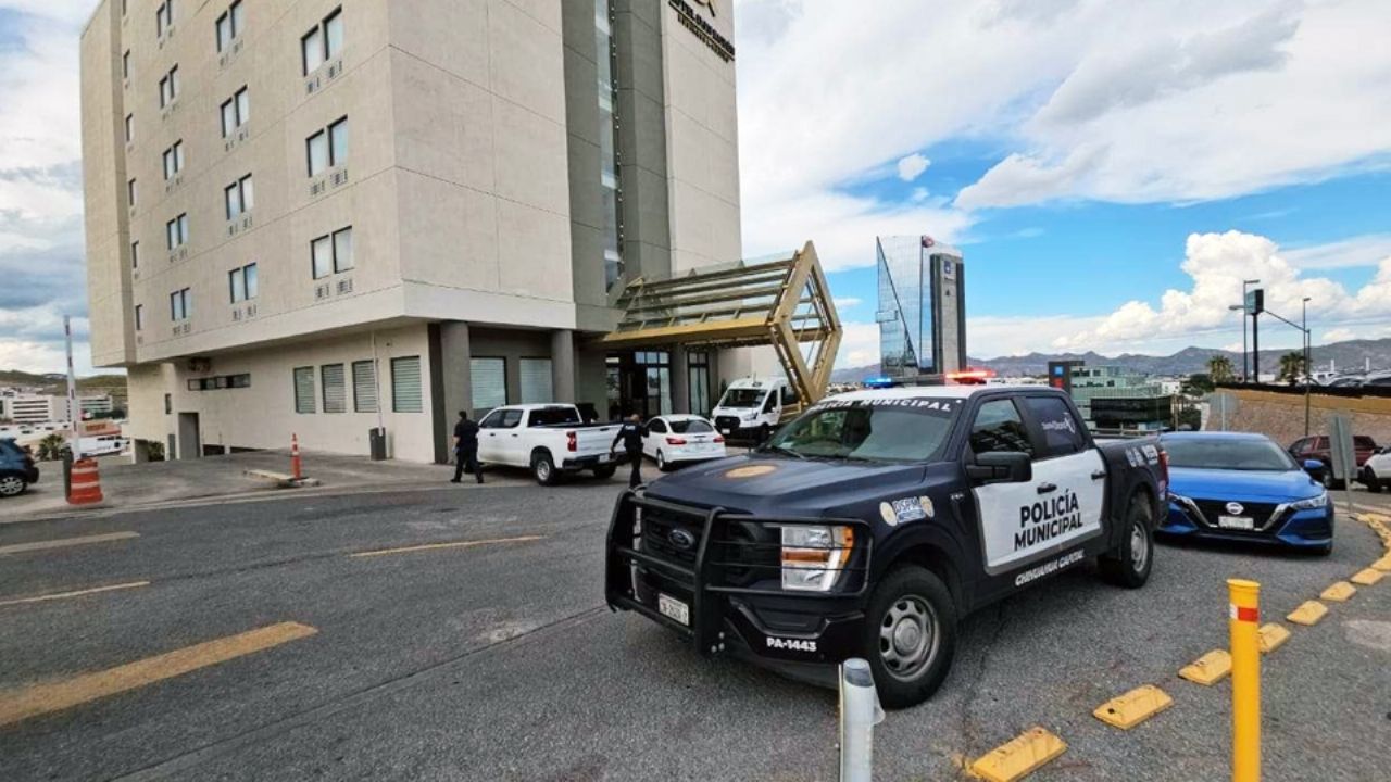 Encuentran a oficial estatal y mujer cadete muertos en hotel de Chihuahua; esto se sabe