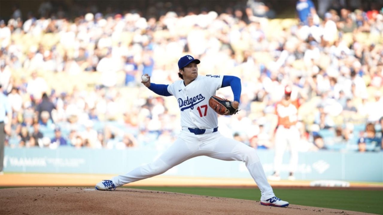 Shohei Ohtani se sube a la loma por Los Angeles Dodgers; se enfrentará a los Phillies