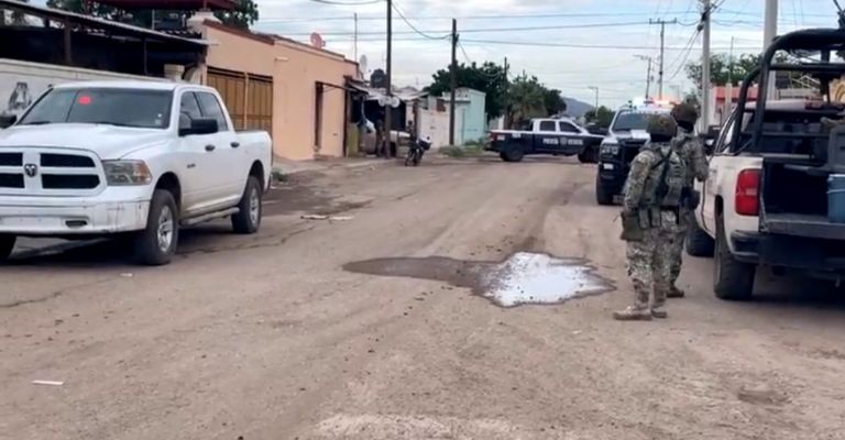 Reportan a policía estatal herido de bala en Empalme