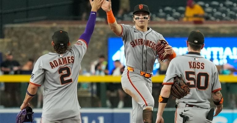 Los Giants aún aspiran a los playoffs