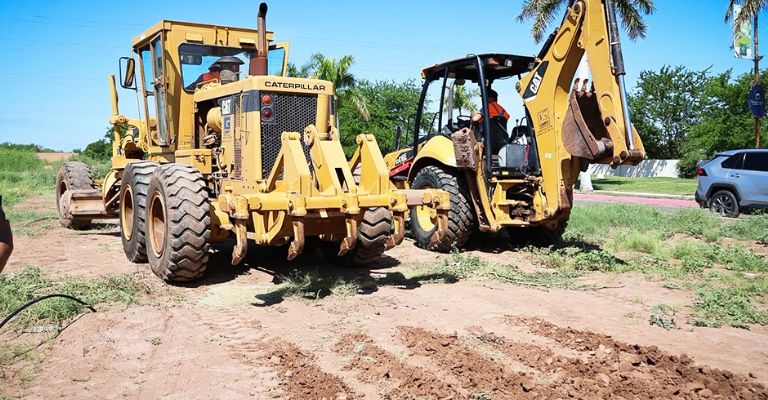 Lamarque Cano arranca obras de pavimentación y alumbrado en la San Antonio