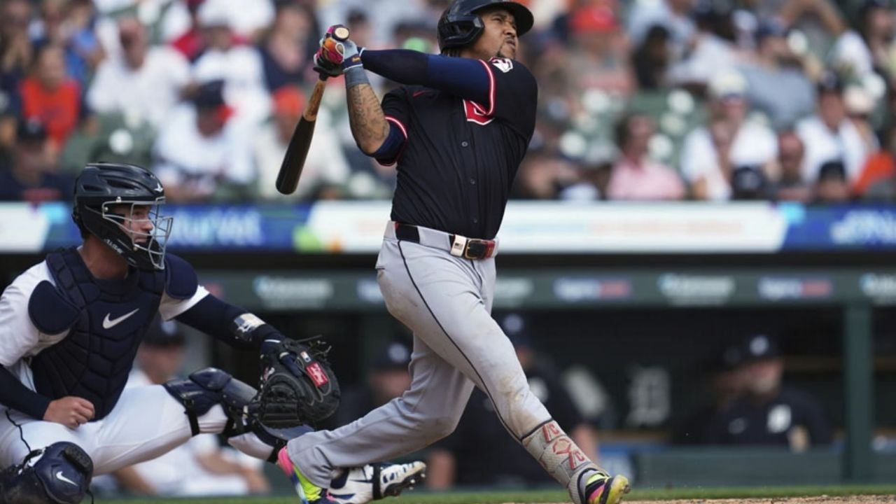 Guardians completan la limpia a los Tigers y acechan el liderato de Detroit