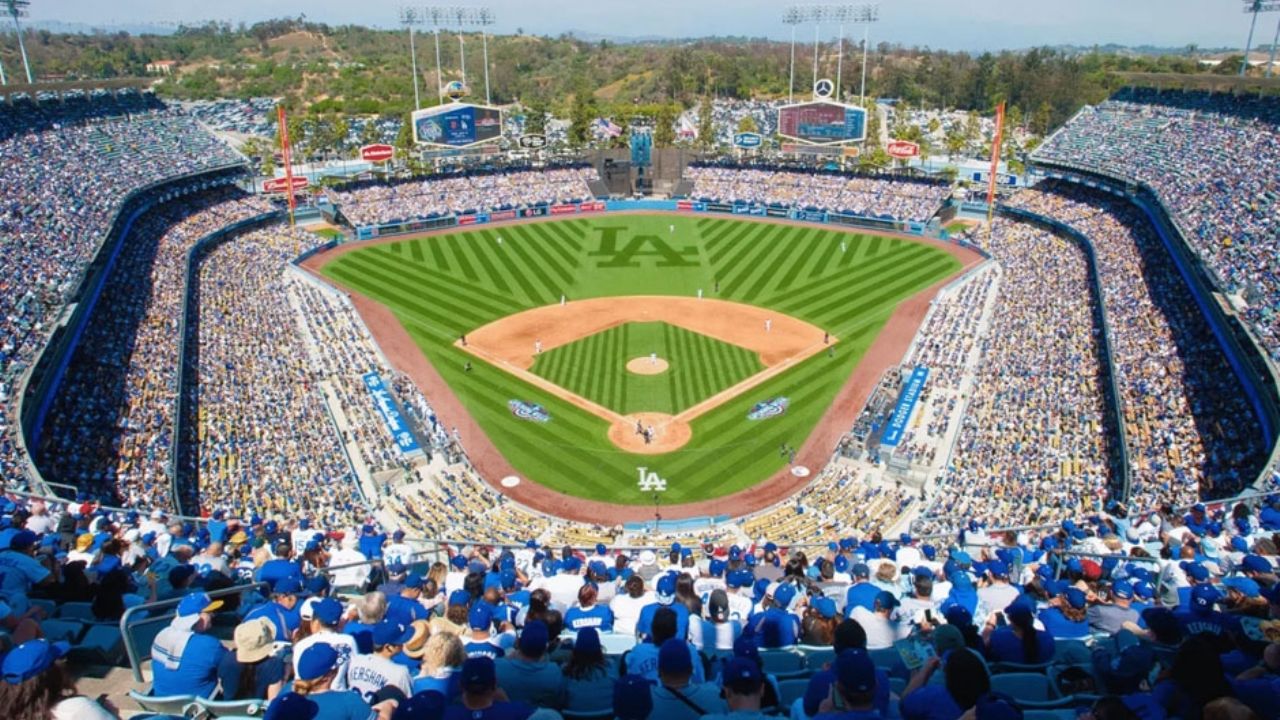 Dodgers son un imán de taquilla; venden más de 4 millones de boletos en la campaña