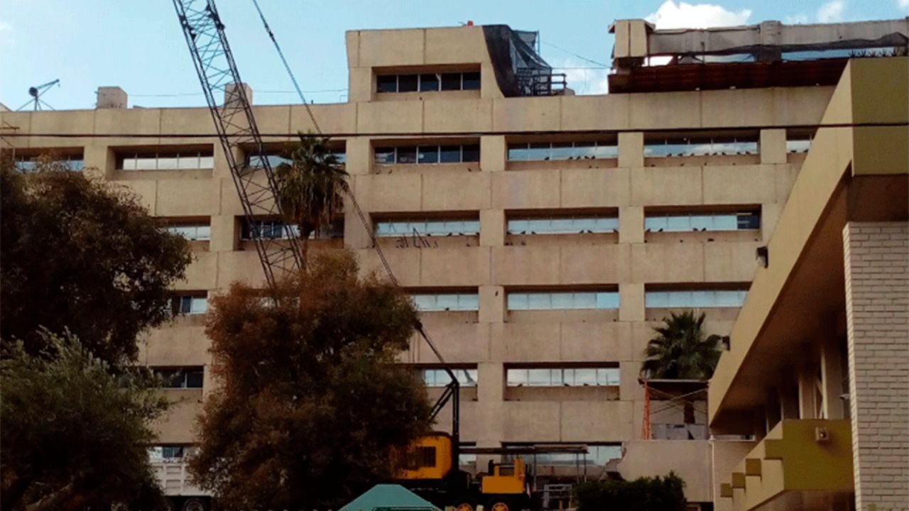 Hospital General de Mexicali, escenario de pánico tras aparición de narcomanta