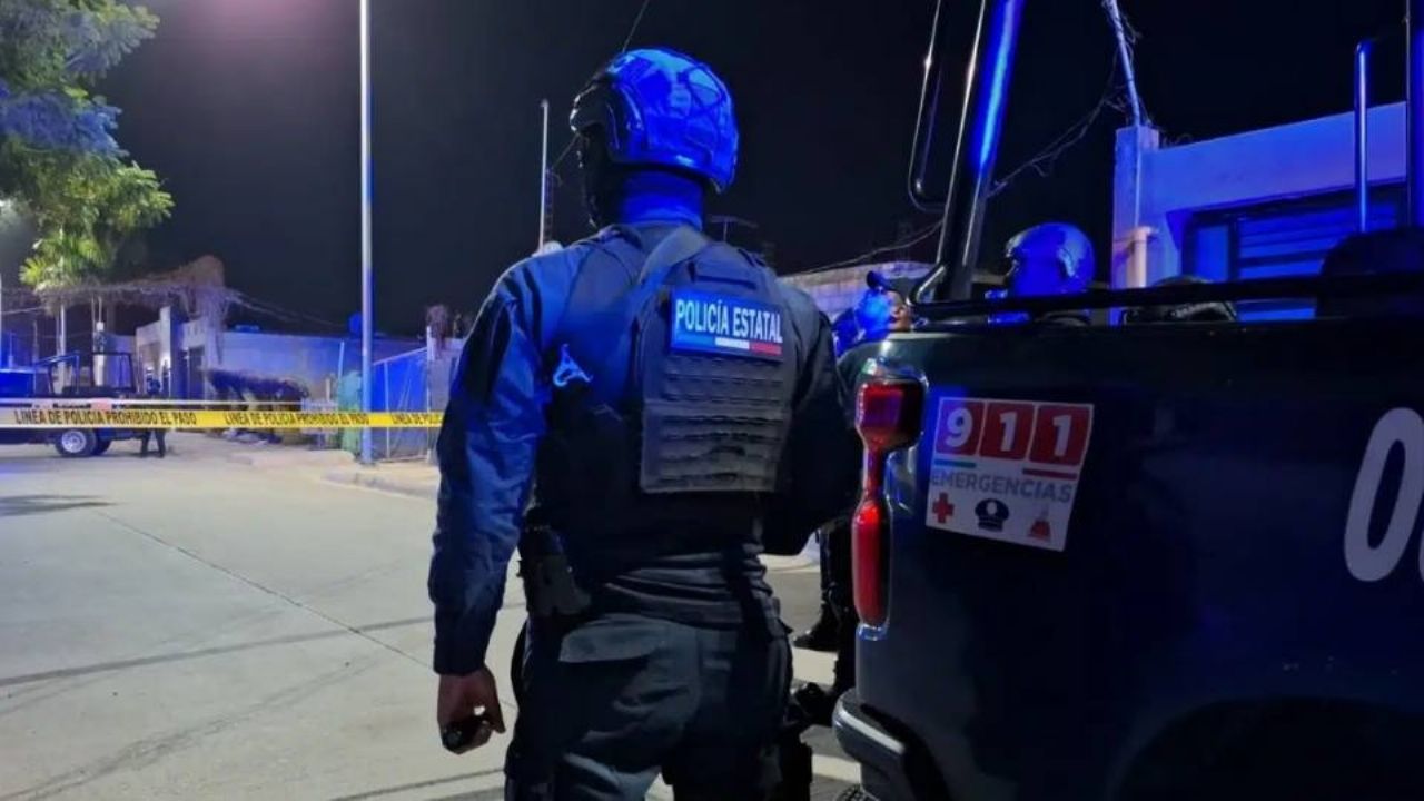 Sujeto armado irrumpe en un expendio de cerveza y hiere a balazos a empleada en Culiacán