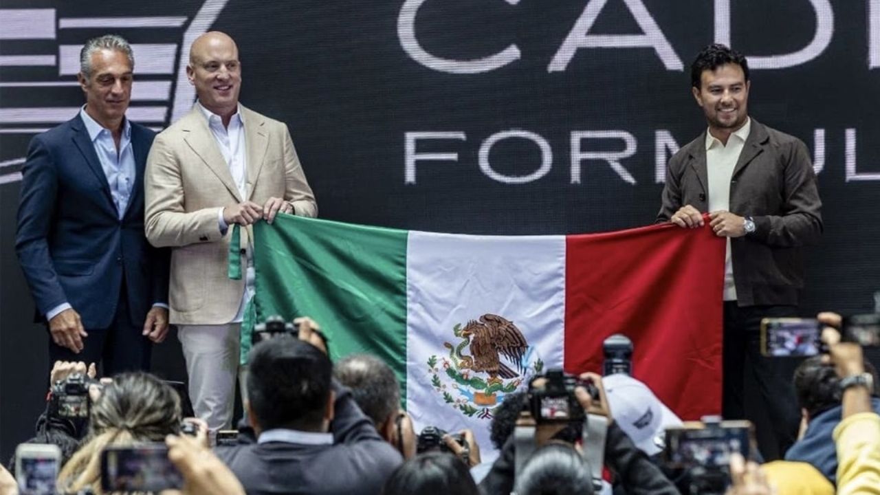 Sergio ‘Checo’ Pérez llega a fábrica de Cadillac F1; trabajará en sesiones de simulador