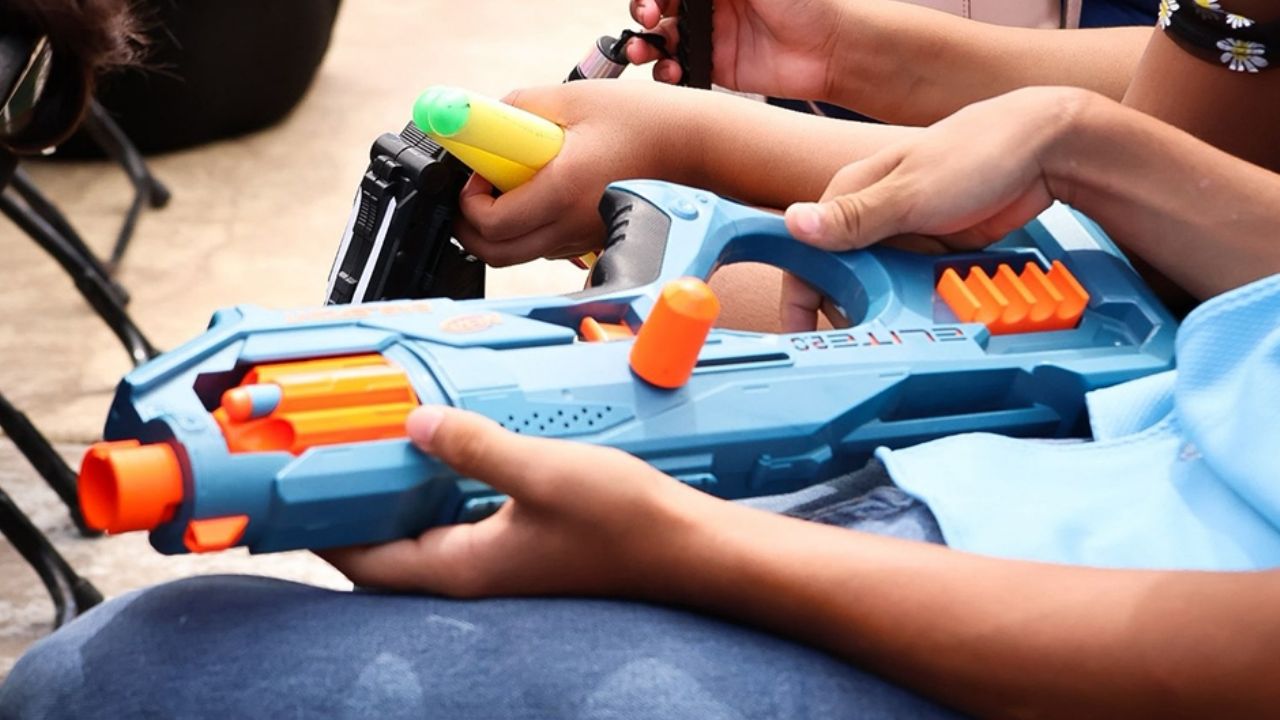 Ciudad Obregón impulsa campaña para quitar juguetes bélicos a niños y fomentar la cultura de paz