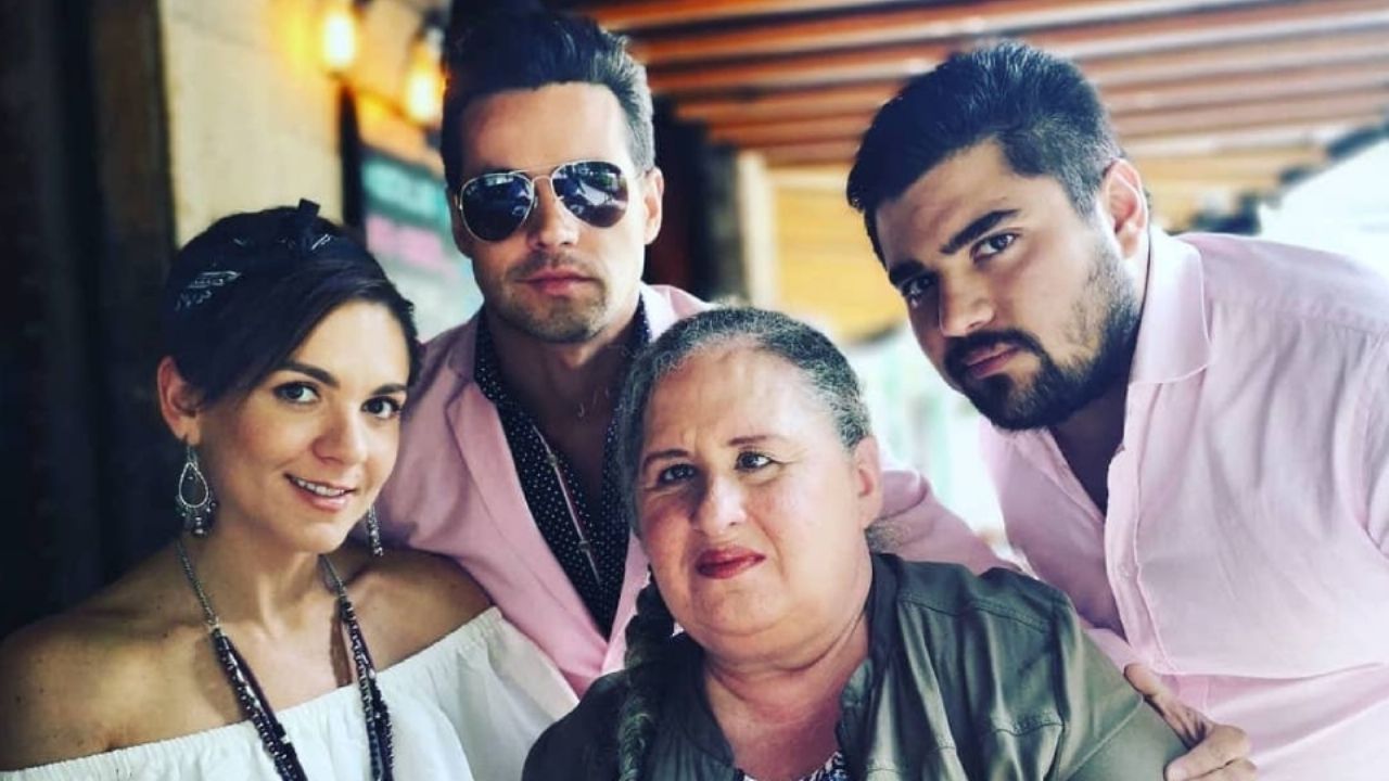 Eleazar Gómez responde contundente en ‘VLA’ a acusaciones sobre “descuidar” a su madre