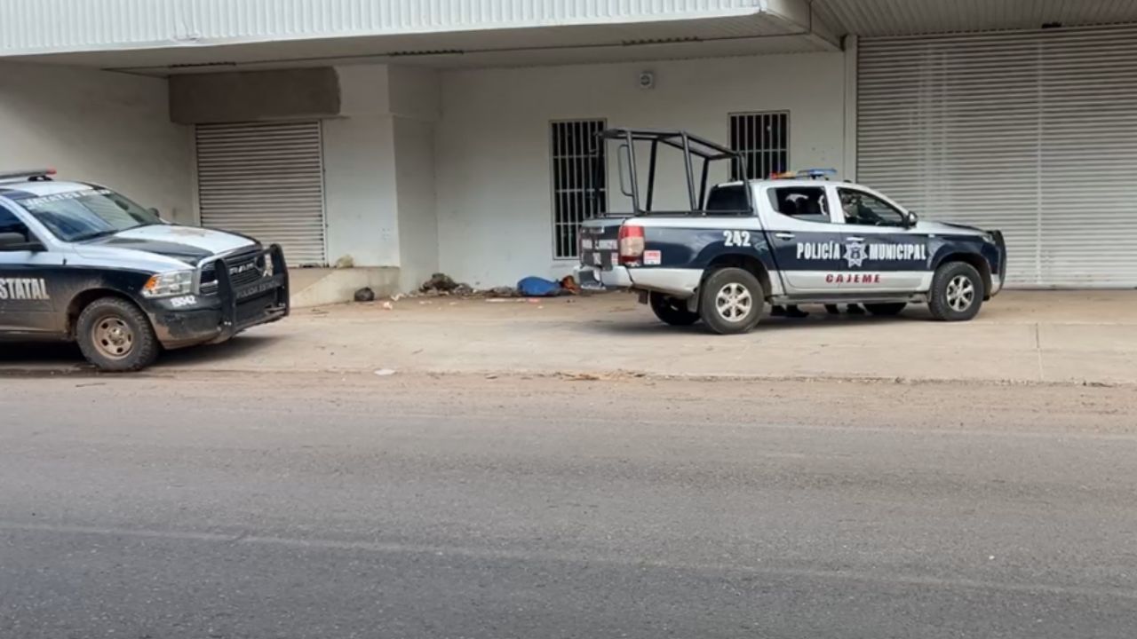 En plena vía pública: Hallan sin vida a hombre en colonia Cumuripa; tendría tres días muerto
