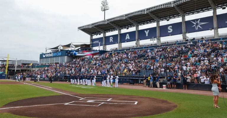 Los Rays jugaron en un estadio de ligas menores