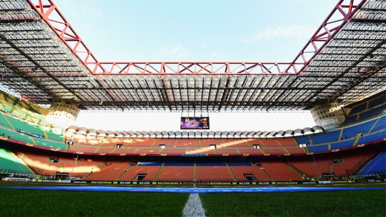 ‘Santi’ Giménez estrenará casa; el AC Milan anuncia inversión multimillonaria para nuevo estadio