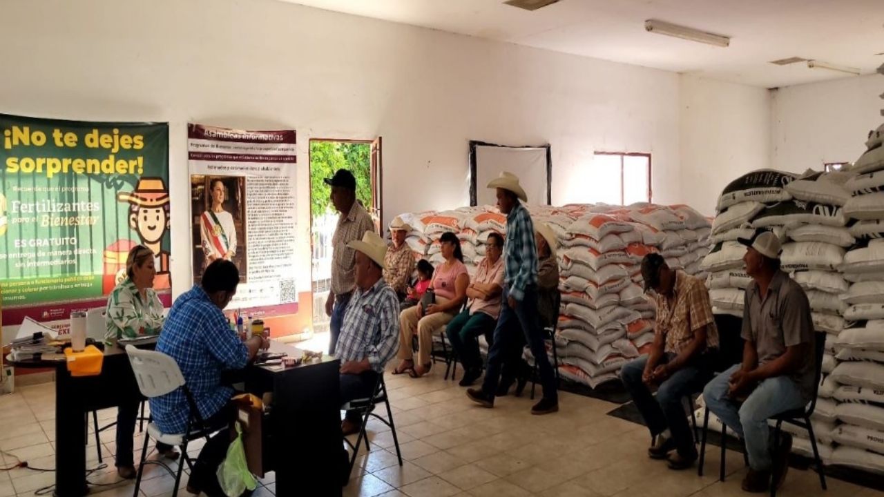 Inicia la Sader en Sonora la segunda etapa de entrega de fertilizantes gratuitos