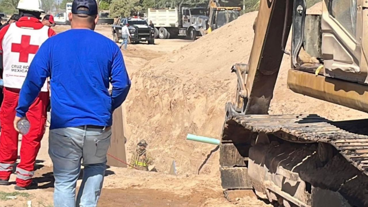 Alerta en SLRC: Quedan atrapados bajo tierra dos trabajadores de obra; reportan muerte de uno