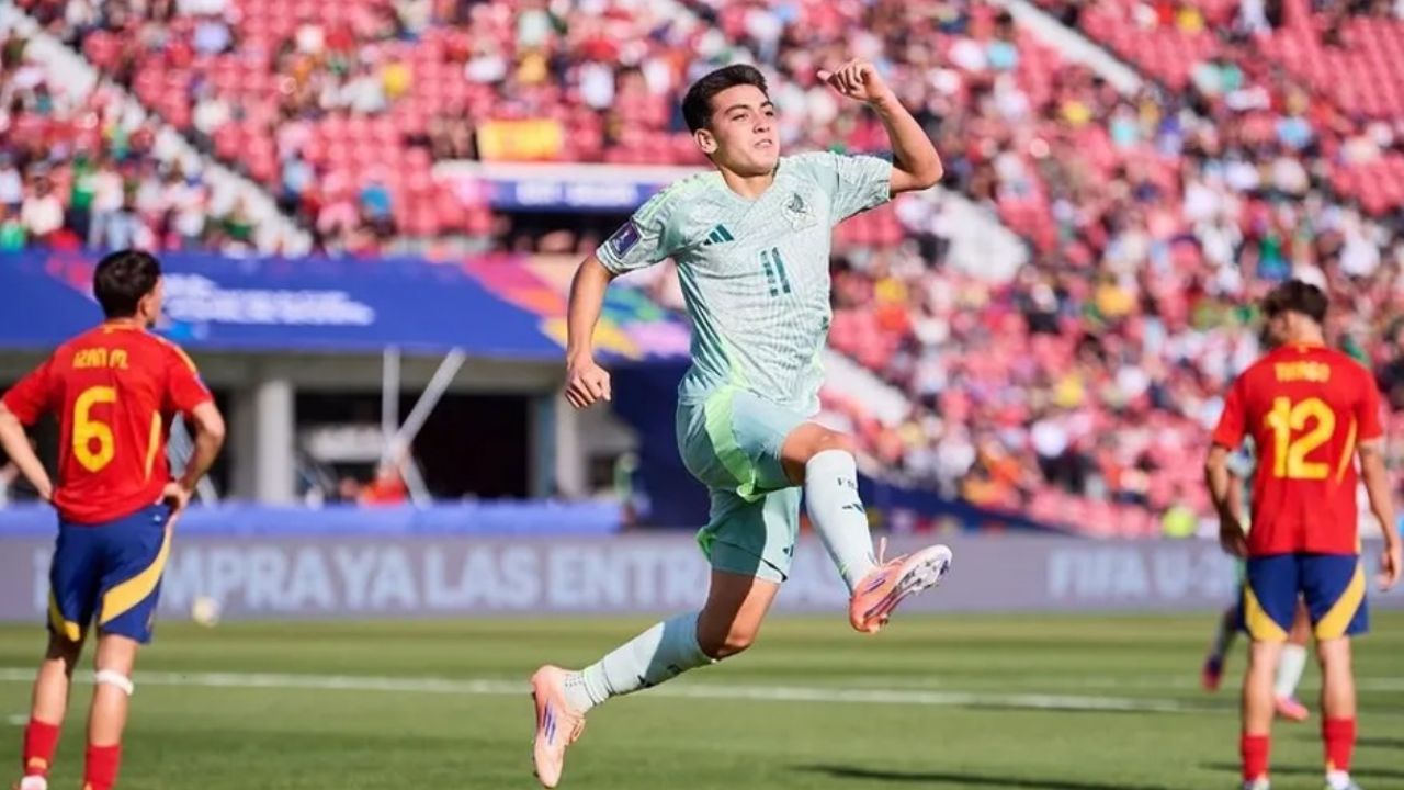 Con gol de Mora, el Tri rescata el empate ante España y se jugará todo ante Marruecos