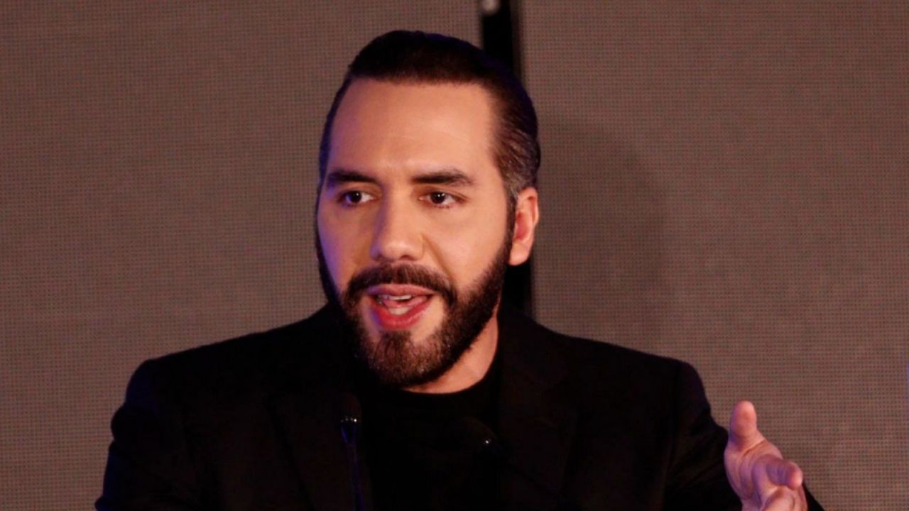 Nayib Bukele prohíbe el lenguaje inclusivo en escuelas públicas de El Salvador: “No más amigue”