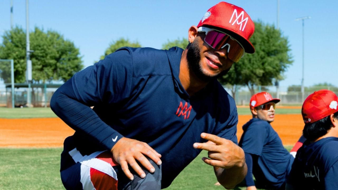 LAMP: El jonronero Yadiel Hernández ya viste el uniforme de los Águilas de Mexicali