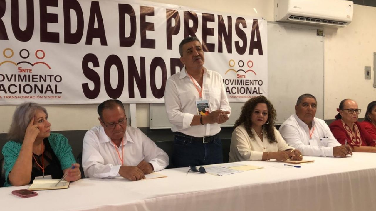 Maestros de la SNTE se reúnen en Ciudad Obregón y urgen cambios en el sindicato nacional