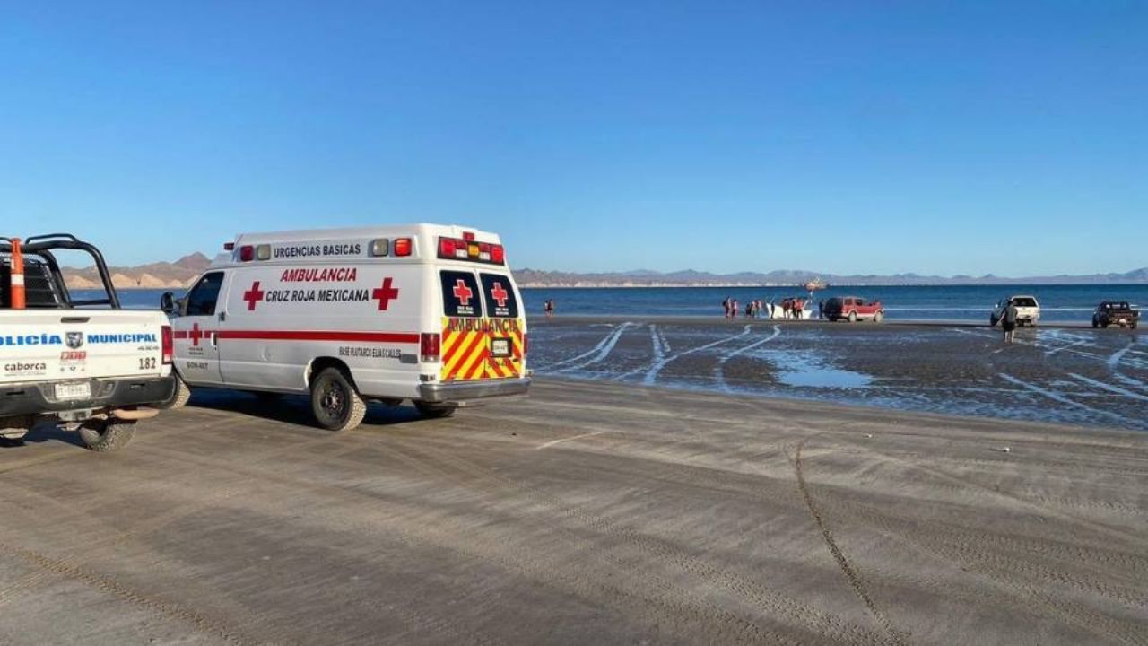 Tragedia en Sonora: Muere padre de familia tras salvar a dos niños de ahogarse en el mar