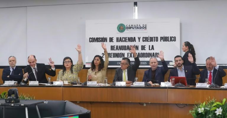 Diputados aprueban dictamen de reforma a la Ley Aduanera de Sheinbaum