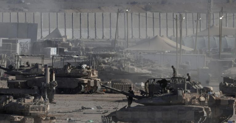 Las Fuerzas de Defensa de Israel se replegaron a las líneas acordadas en el plan de paz