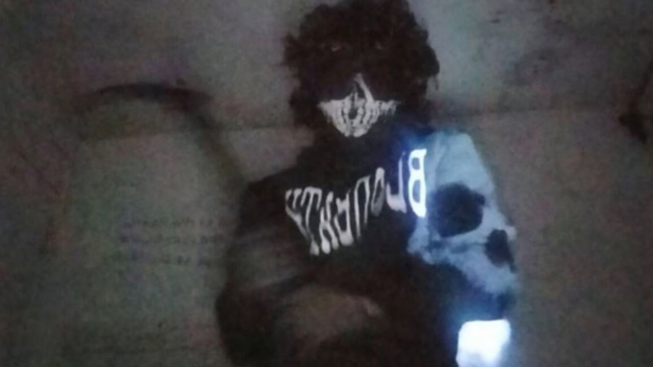 Ejecutan orden de aprehensión contra Lex Ashton por asesinar a su compañero en el CCH