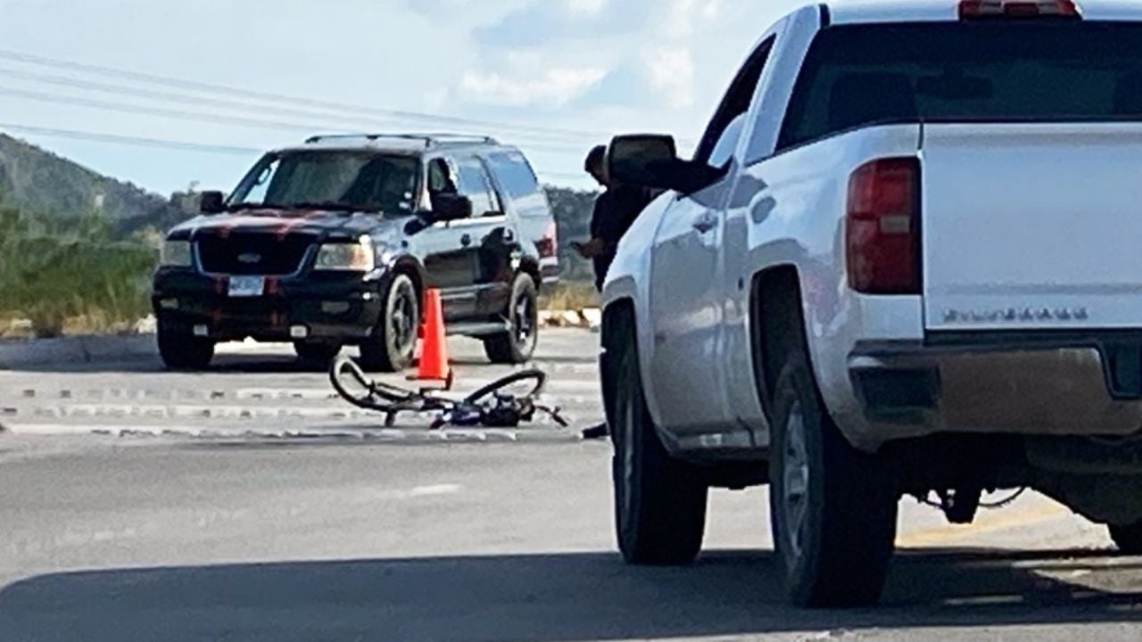 Muere atropellada mujer ciclista en la salida sur de Hermosillo; responsable intentó huir